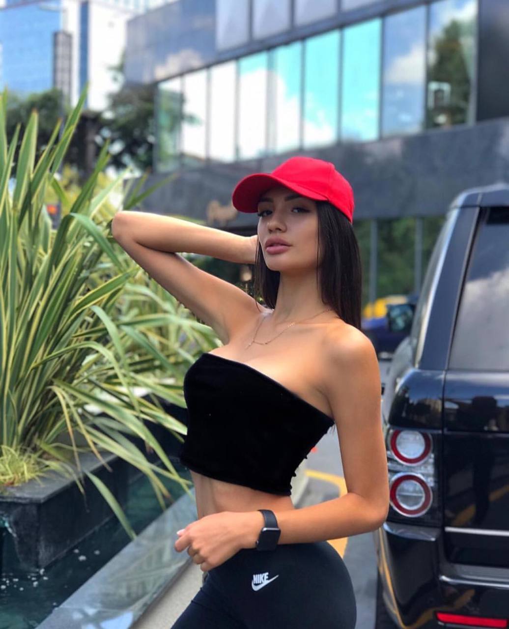 Kartal Escort Ünlü Fahişe